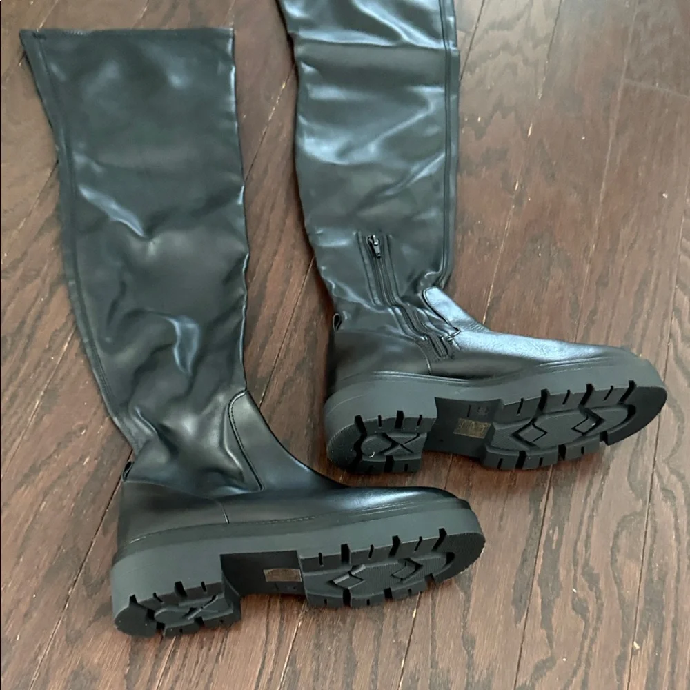 NWOB Free People Black Over-the-Knee Women's Boots Size 38 (8)